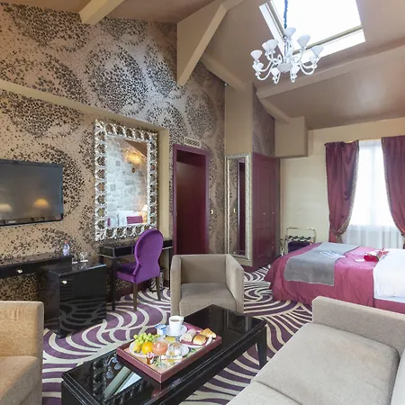 Hotel Du Beaumont 4*