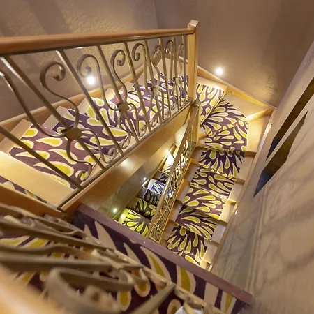 Du Beaumont Hotel